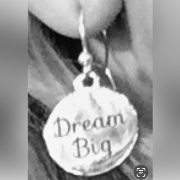 Bonnie’s Bling One of a Kind Fused Glass Jewelry and Accessories to Wear. - Picture 14 of 16